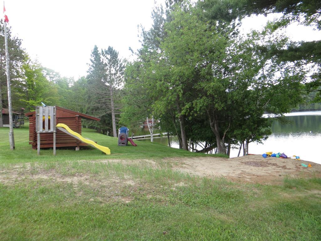 Bondi Village Cottage Resort Lake of Bays Dış mekan fotoğraf