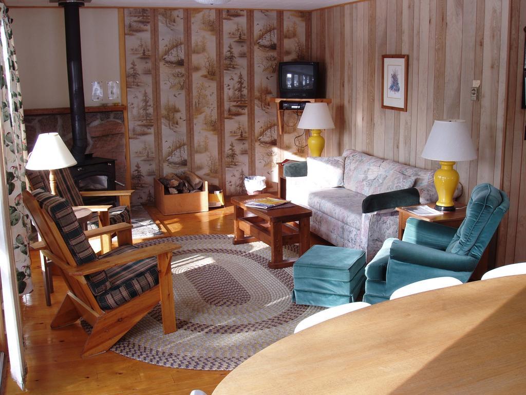 Bondi Village Cottage Resort Lake of Bays Dış mekan fotoğraf